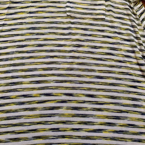 Lularoe Carly - Picture 2 of 2